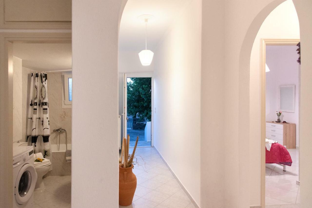 Villa Tonia Parasporos Exterior foto